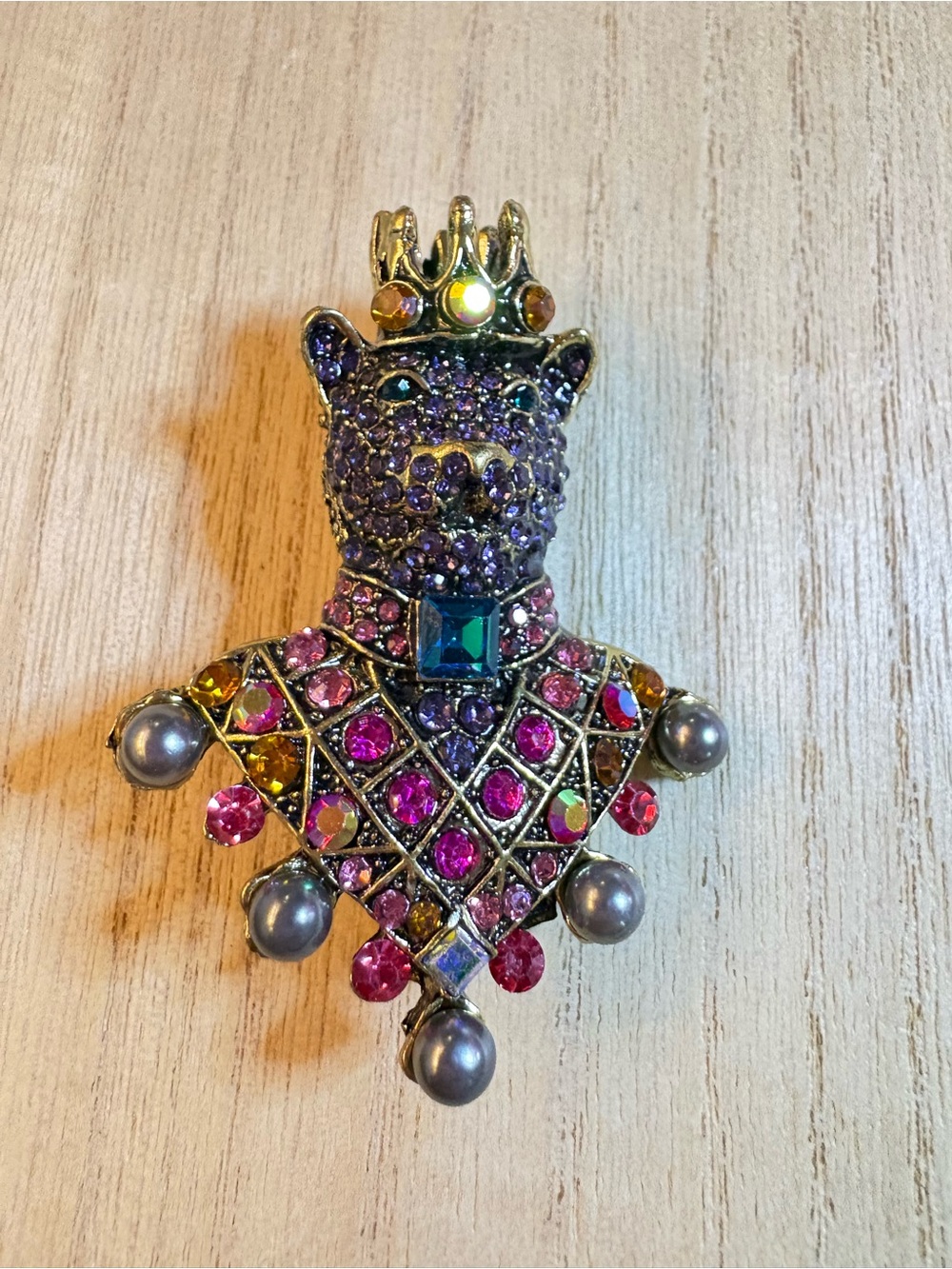 Regal Jeweled Cat Brooch in Purple and Pink